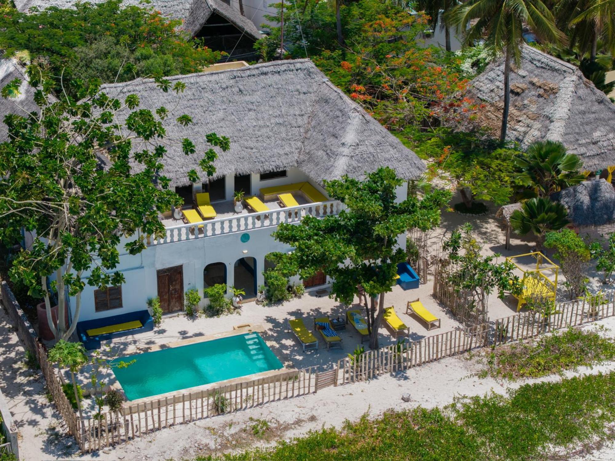 Pili Pili Palm Beach Джамбиани Экстерьер фото